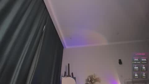 Deva online show from September 29, 2025, 11:59 am