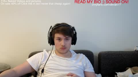 Devan online show from December 15, 2024, 5:31 pm