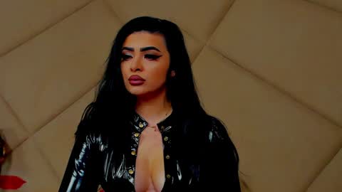 Snapshot of devashaqueen chatting on December 19, 2024, 11:39 am Devasha online show from December 19, 2024, 11:39 am