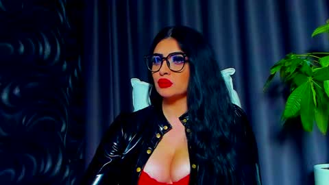 Snapshot of devashaqueen chatting on January 18, 2025, 12:35 am Devasha online show from January 18, 2025, 12:35 am