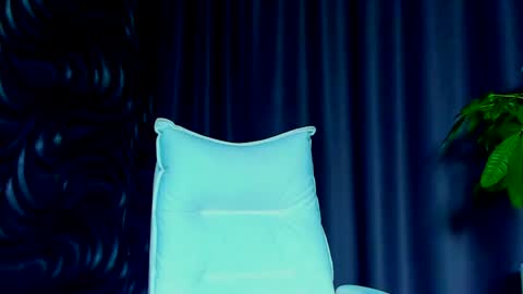Snapshot of devashaqueen chatting on January 18, 2025, 8:19 pm Devasha online show from January 18, 2025, 8:19 pm