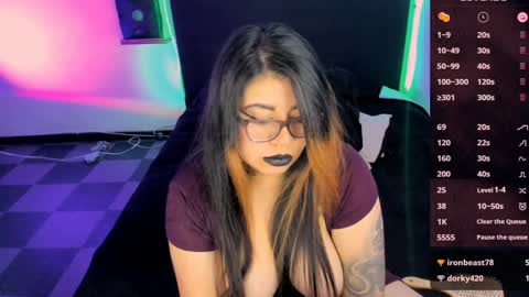 Snapshot of devilfox29 chatting on December 18, 2024, 7:58 am  L I NA  online show from December 18, 2024, 7:58 am