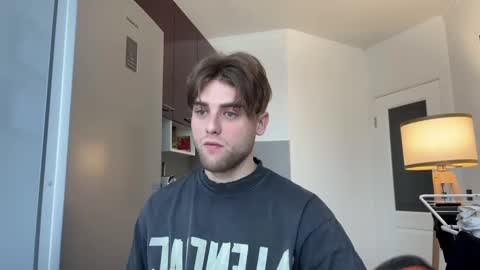 devilnut1 online show from February 15, 2025, 8:44 am