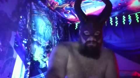 devilspitsamael online show from May 3, 2026, 6:41 am