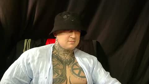 Snapshot of devilwithtats chatting on July 27, 2026, 2:02 pm Lucian online show from July 27, 2026, 2:02 pm
