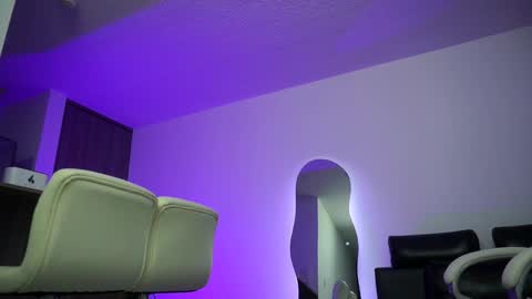 Snapshot of devin_hunter chatting on January 24, 2025, 3:22 am Devin Hunter online show from January 24, 2025, 3:22 am