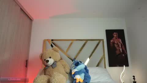 Devin Hunter online show from February 15, 2026, 12:07 am