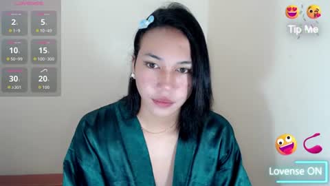devine_glorymocha online show from June 26, 2026, 6:07 am