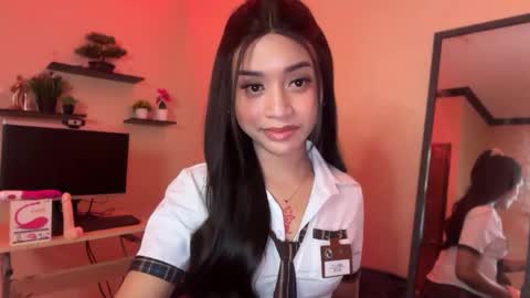 Devine Greyson online show from September 22, 2025, 9:22 am