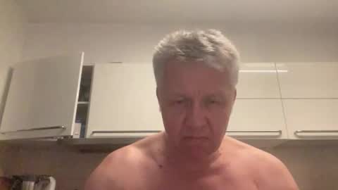 Devon online show from April 7, 2026, 10:53 pm