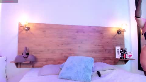 Mrs Devora online show from October 11, 2025, 10:08 pm