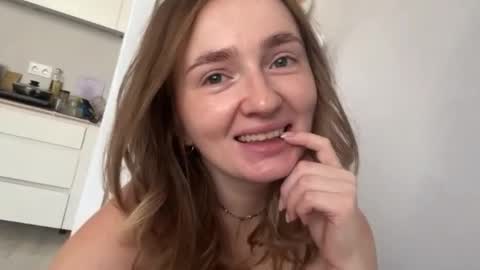 Mira online show from November 22, 2025, 10:03 am