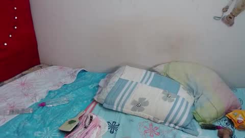 Devora.. online show from November 7, 2025, 11:38 pm