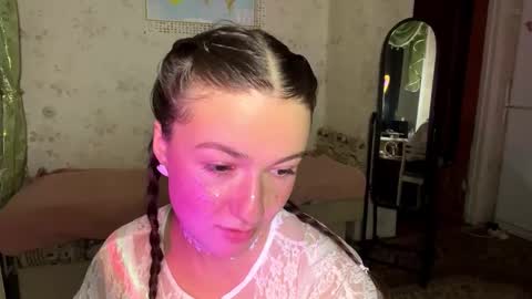 Snapshot of devpipe chatting on October 30, 2025, 3:24 pm devpipe online show from October 30, 2025, 3:24 pm