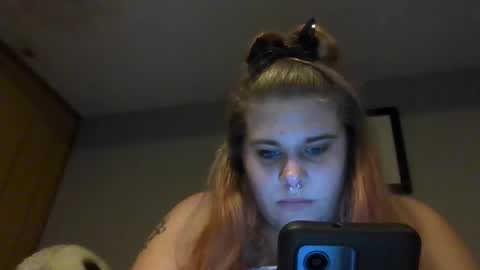 devykitten online show from December 11, 2024, 1:47 am