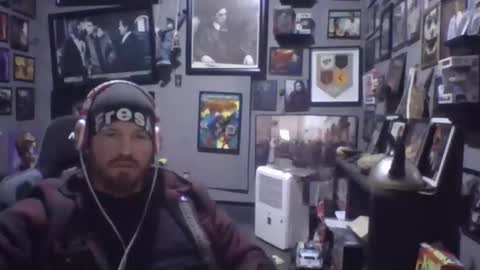 deweycoxx online show from April 20, 2026, 7:48 pm