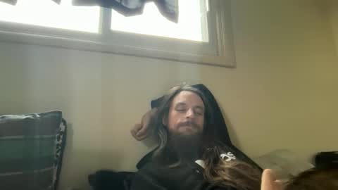 deweydreams online show from April 29, 2026, 8:04 pm