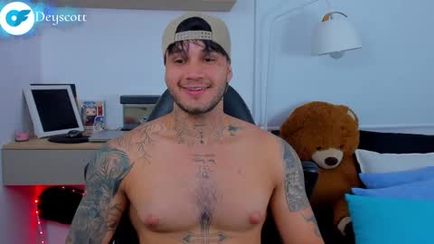 Snapshot of deymon_scott chatting on February 25, 2025, 4:24 am JULIAN online show from February 25, 2025, 4:24 am