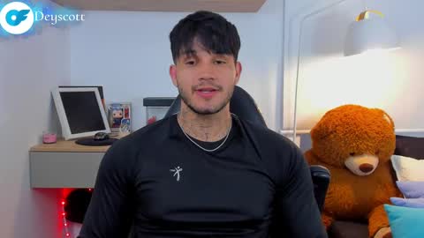 Snapshot of deymon_scott chatting on February 28, 2025, 10:39 pm JULIAN online show from February 28, 2025, 10:39 pm