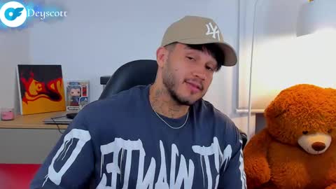 Snapshot of deymon_scott chatting on March 8, 2025, 2:34 am JULIAN online show from March 8, 2025, 2:34 am