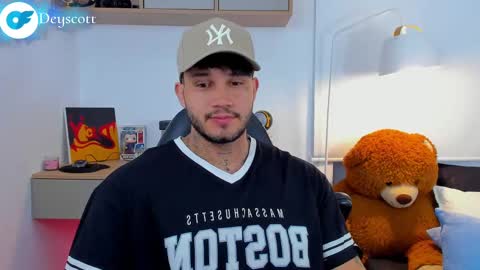 Snapshot of deymon_scott chatting on March 9, 2025, 11:14 pm JULIAN online show from March 9, 2025, 11:14 pm