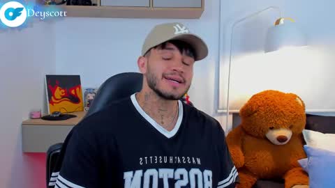 Snapshot of deymon_scott chatting on March 10, 2025, 2:17 am JULIAN online show from March 10, 2025, 2:17 am