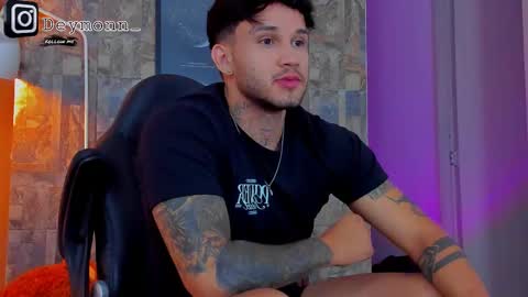 Snapshot of deymon_scott chatting on September 25, 2025, 1:31 am JULIAN online show from September 25, 2025, 1:31 am