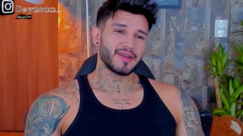 Snapshot of deymon_scott chatting on October 25, 2025, 4:02 pm JULIAN online show from October 25, 2025, 4:02 pm