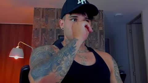 Snapshot of deymon_scott chatting on November 14, 2025, 9:46 pm JULIAN online show from November 14, 2025, 9:46 pm