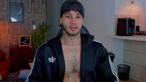 Snapshot of deymon_scott chatting on December 15, 2025, 5:06 pm JULIAN online show from December 15, 2025, 5:06 pm