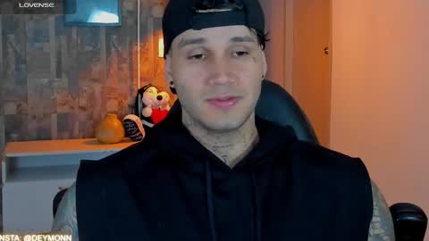 Snapshot of deymon_scott chatting on March 21, 2026, 11:30 pm JULIAN online show from March 21, 2026, 11:30 pm