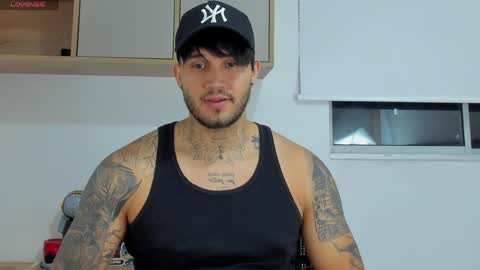 Snapshot of deymon_scott chatting on April 10, 2026, 12:27 am JULIAN online show from April 10, 2026, 12:27 am