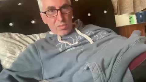 Snapshot of dfraserc chatting on June 2, 2026, 3:36 pm dfraserc online show from June 2, 2026, 3:36 pm