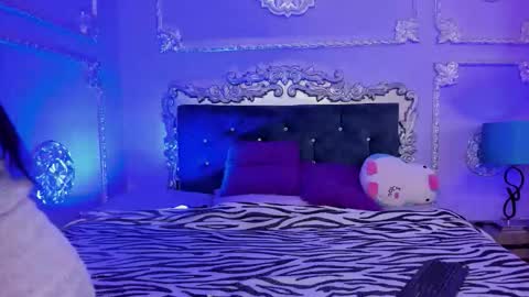 Snapshot of dhaliarosse chatting on January 14, 2026, 3:23 am Dhalia online show from January 14, 2026, 3:23 am