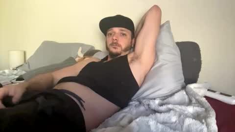 dharbison23 online show from October 24, 2025, 6:59 pm