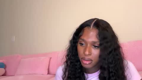 Snapshot of di0rd0lly chatting on December 3, 2025, 5:15 am Dolly online show from December 3, 2025, 5:15 am