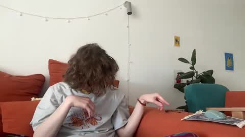 Di Alex online show from April 16, 2026, 7:42 am