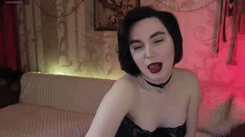 Snapshot of dia__diana chatting on May 5, 2026, 3:20 pm Diana Di Honey online show from May 5, 2026, 3:20 pm