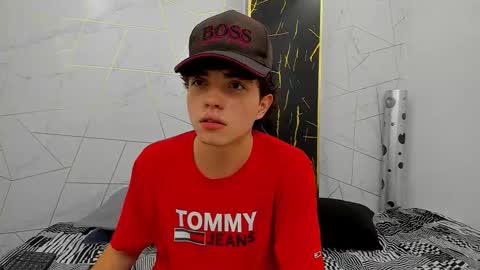   online show from October 30, 2025, 4:25 am