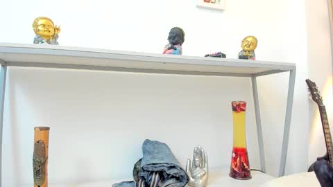   online show from January 10, 2026, 3:47 pm