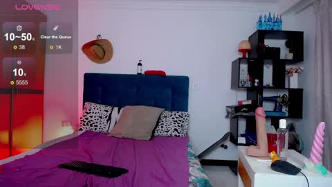 D I A B L A online show from February 26, 2025, 11:59 pm