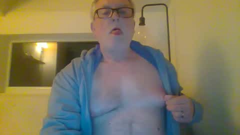 dial76 online show from January 28, 2025, 6:05 am