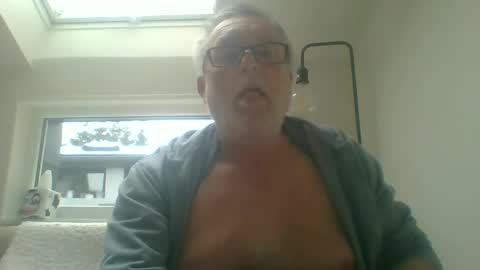 dial76 online show from February 9, 2025, 9:16 am