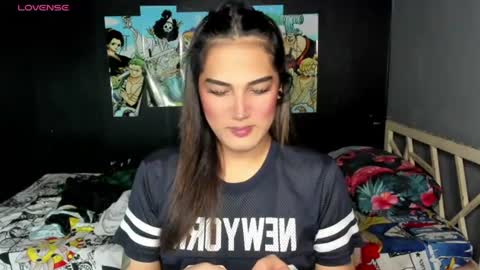 Snapshot of diamond_foxy chatting on June 15, 2026, 7:43 am Wency online show from June 15, 2026, 7:43 am