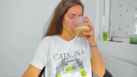 diamondkay_ online show from June 1, 2026, 6:15 am