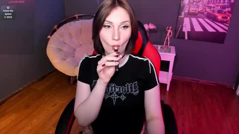 diana__rose online show from March 18, 2026, 10:51 am