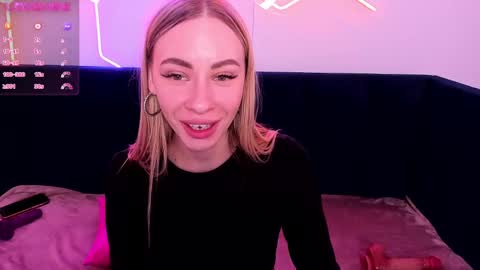 Diana  online show from February 8, 2025, 2:49 pm