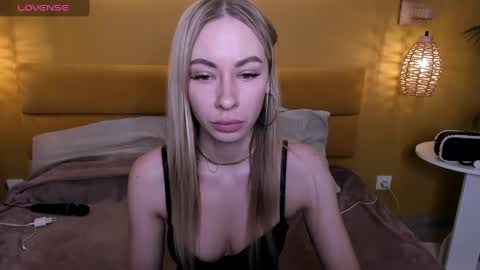 Diana  online show from February 9, 2025, 8:44 am