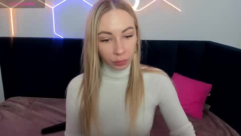 Diana  online show from February 12, 2025, 8:59 am