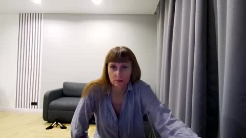 Snapshot of diana_meridor chatting on January 15, 2025, 3:43 am diana_meridor online show from January 15, 2025, 3:43 am